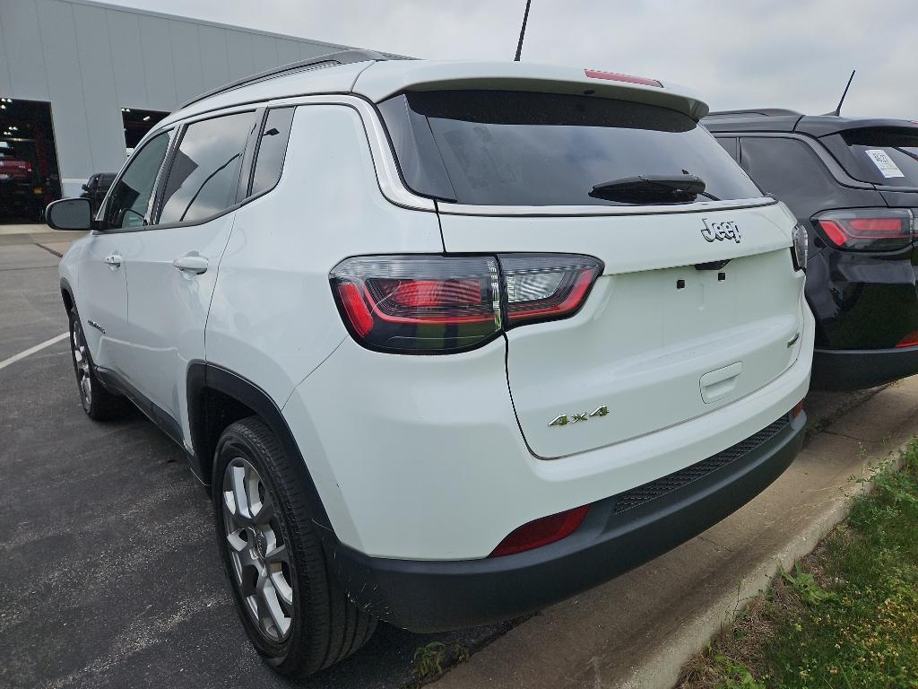 used 2022 Jeep Compass car, priced at $22,995