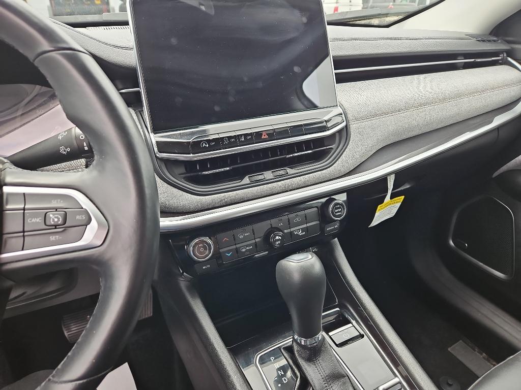 used 2022 Jeep Compass car, priced at $22,995