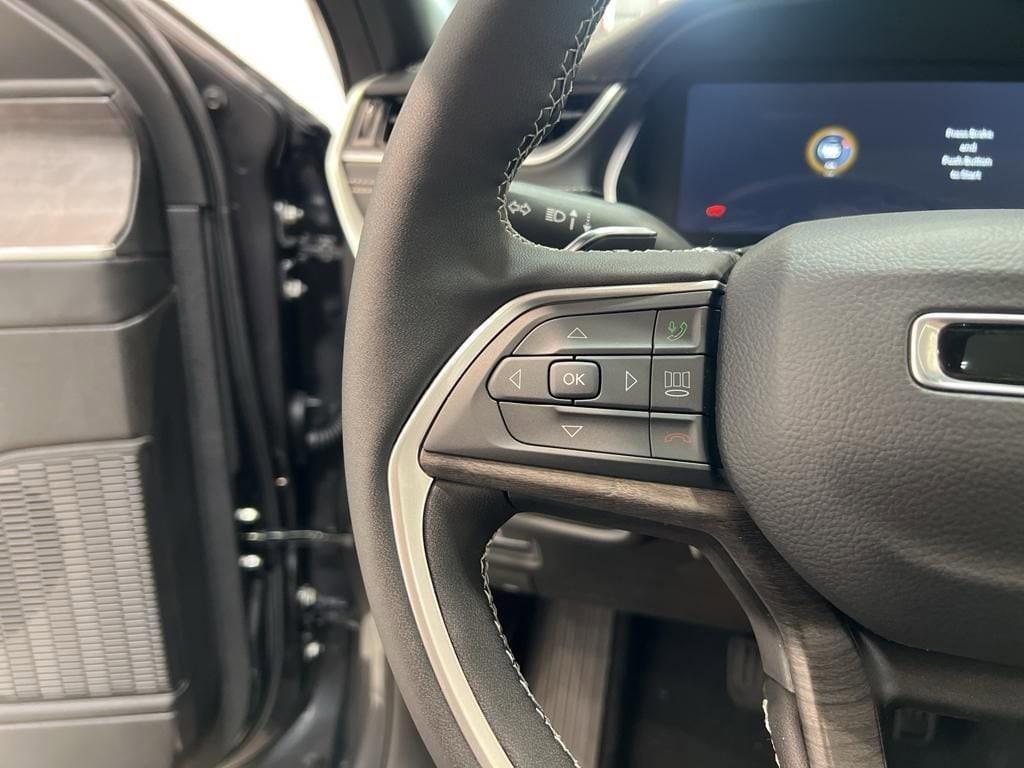 new 2025 Jeep Grand Cherokee L car, priced at $51,995