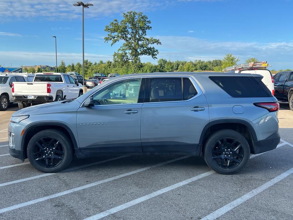 used 2023 Chevrolet Traverse car, priced at $32,595