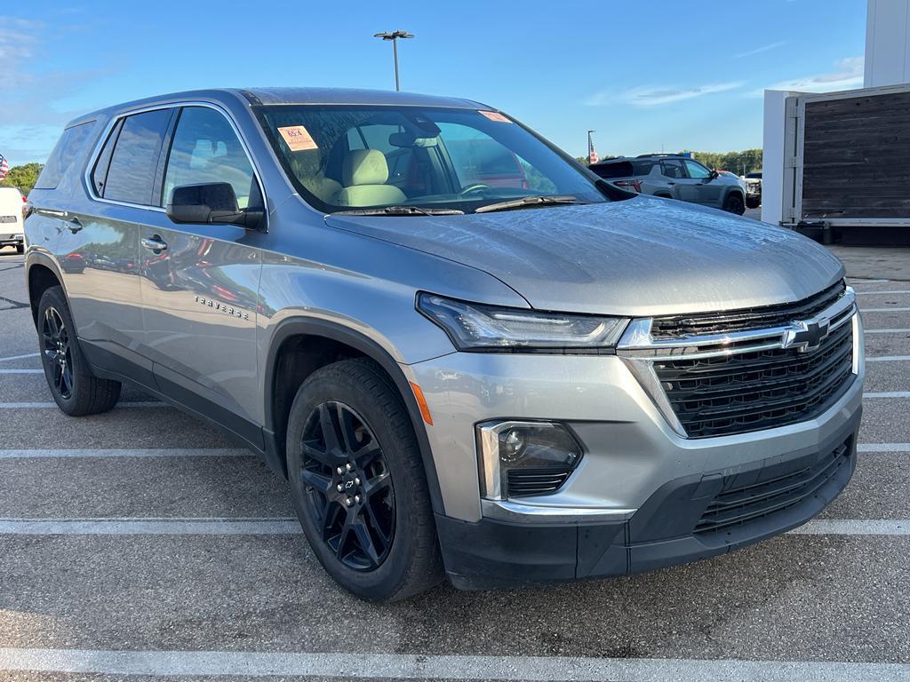 used 2023 Chevrolet Traverse car, priced at $32,595