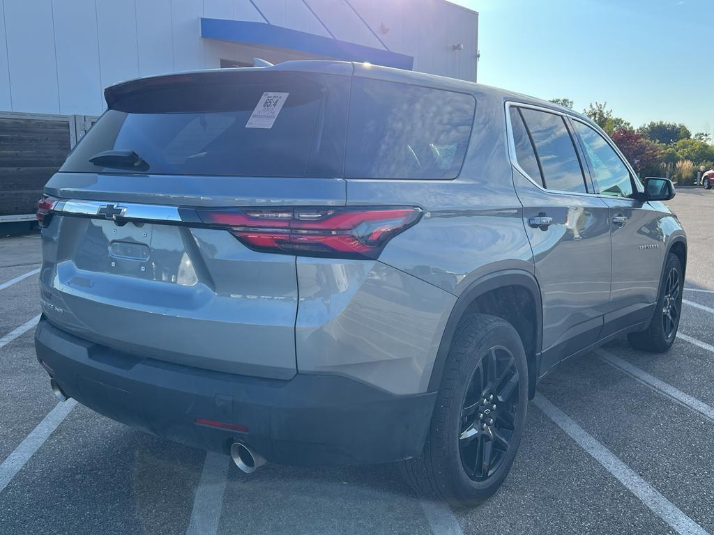 used 2023 Chevrolet Traverse car, priced at $32,595