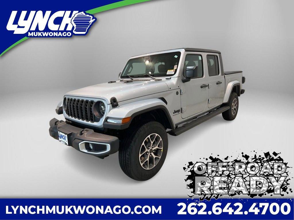 new 2024 Jeep Gladiator car, priced at $49,795