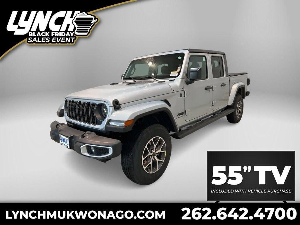 new 2024 Jeep Gladiator car, priced at $52,165