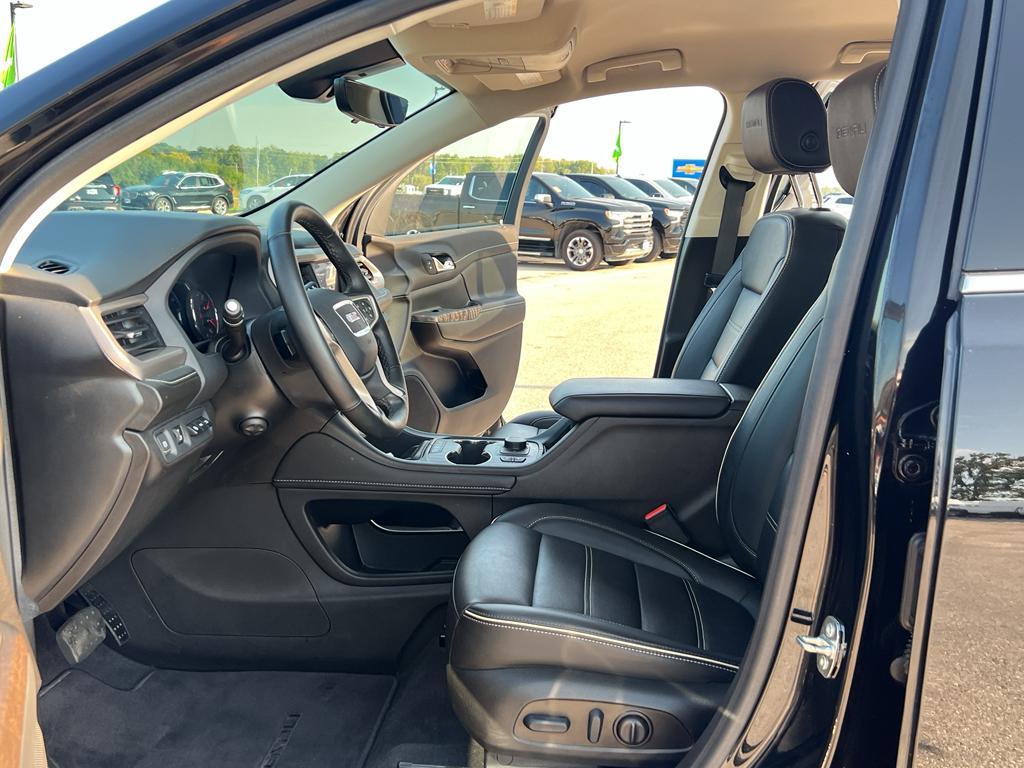 used 2023 GMC Acadia car, priced at $39,995