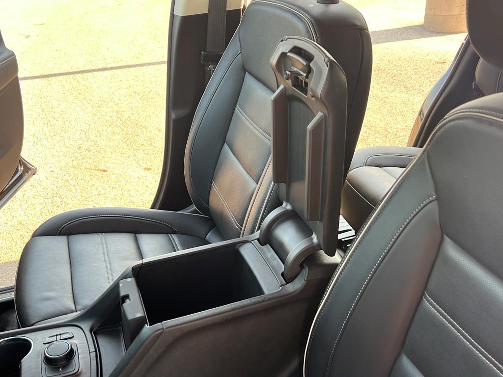 used 2023 GMC Acadia car, priced at $39,995