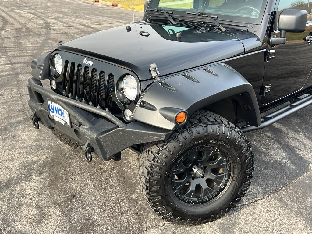 used 2016 Jeep Wrangler Unlimited car, priced at $17,995