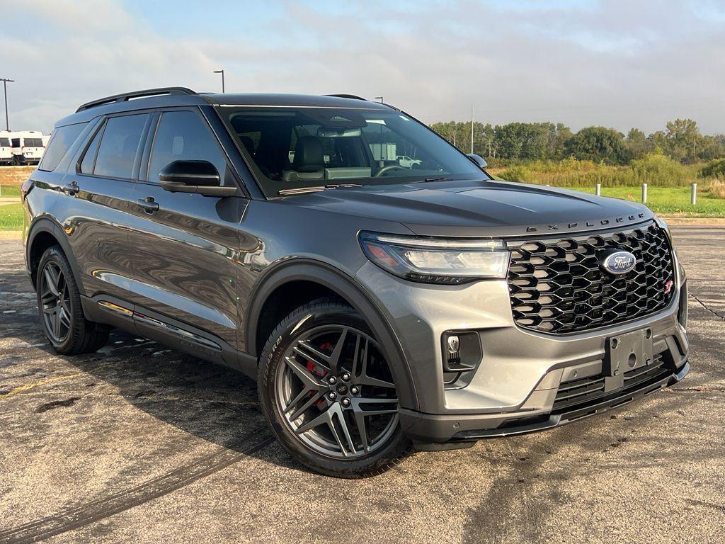 used 2025 Ford Explorer car, priced at $51,290