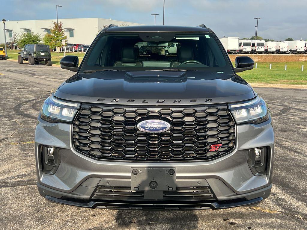 used 2025 Ford Explorer car, priced at $51,290