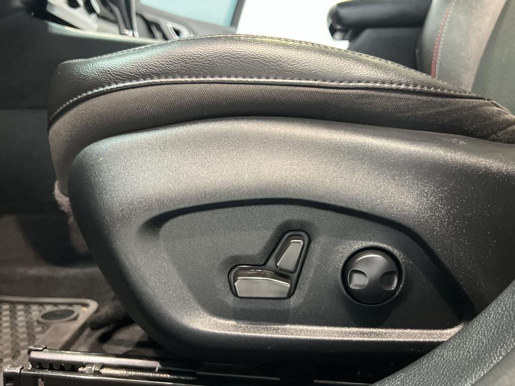 used 2022 Jeep Compass car, priced at $24,695
