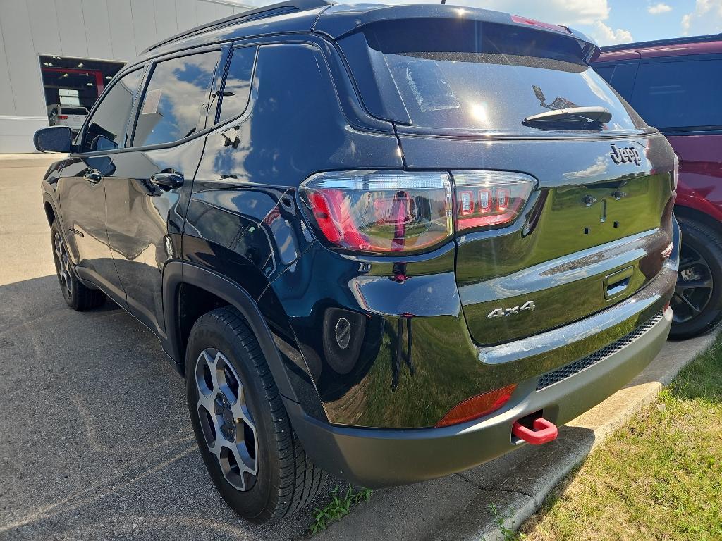 used 2022 Jeep Compass car, priced at $24,995
