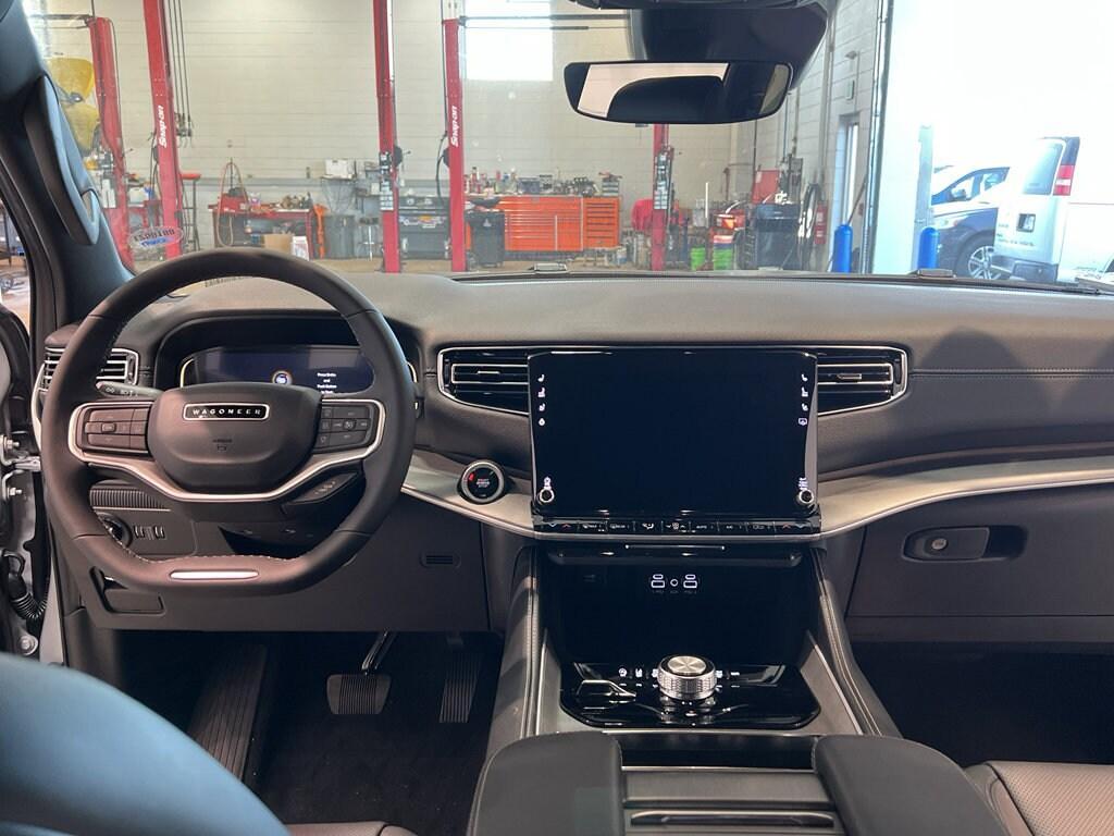 new 2025 Jeep Wagoneer L car, priced at $73,295