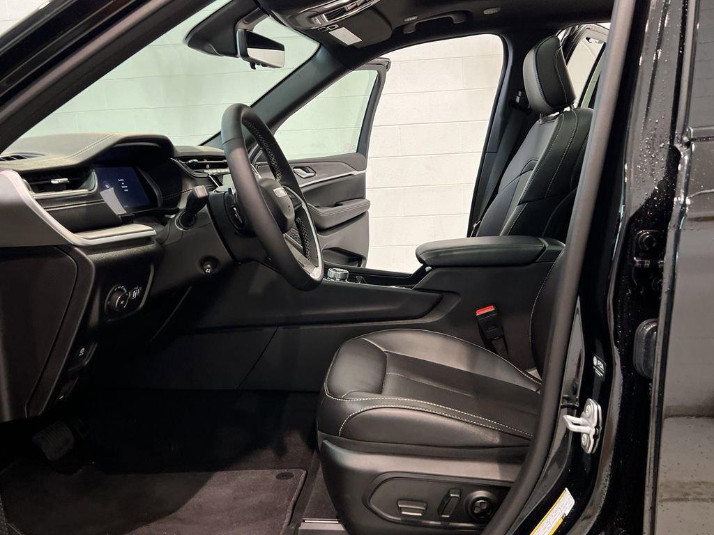 new 2025 Jeep Grand Cherokee car, priced at $48,895