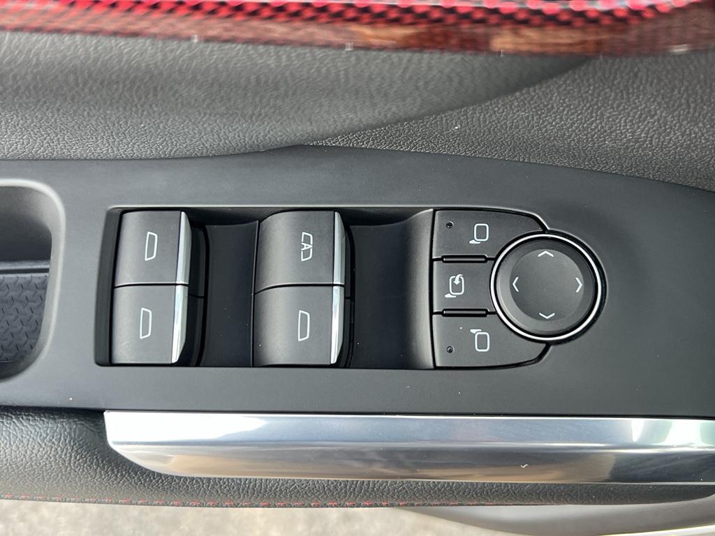 used 2024 Chevrolet Traverse car, priced at $51,995