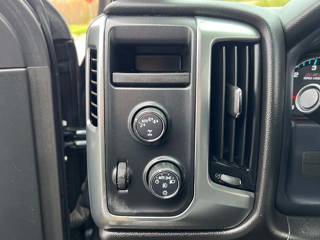 used 2018 Chevrolet Silverado 1500 car, priced at $25,295