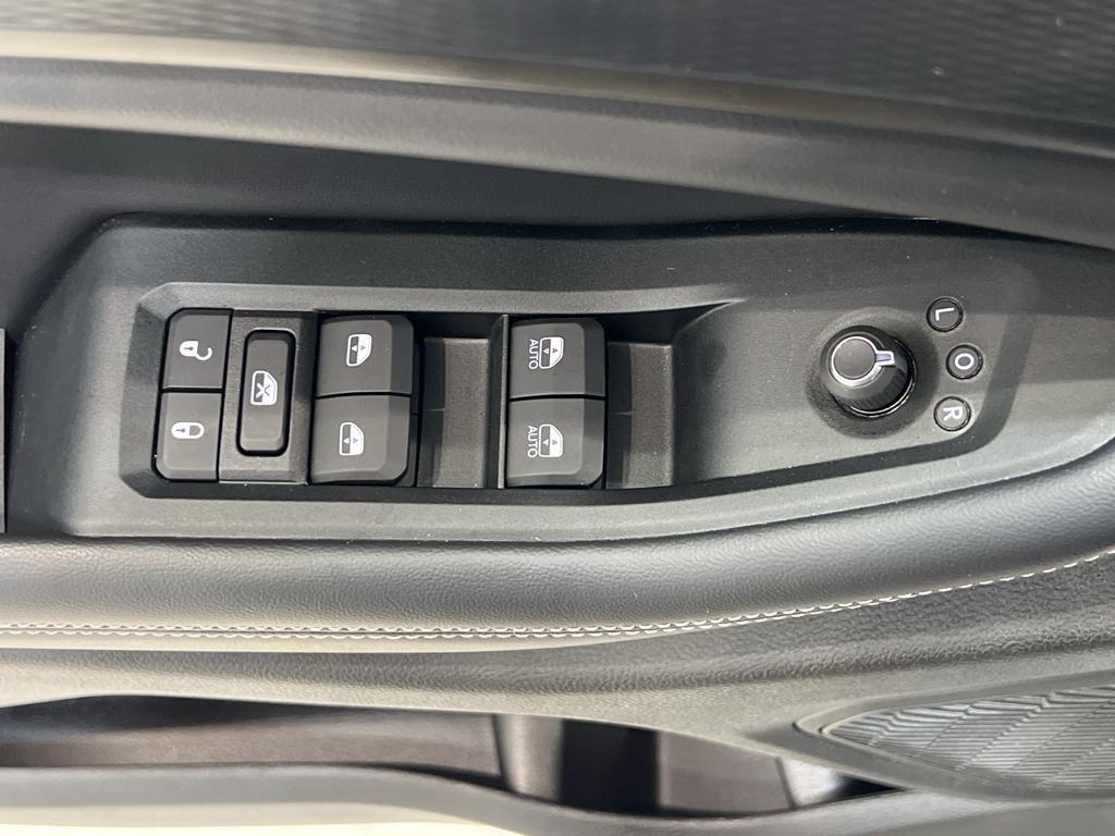 used 2024 Jeep Grand Cherokee car, priced at $42,799