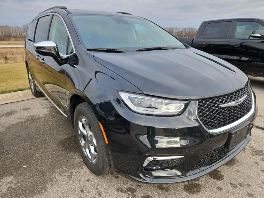 used 2023 Chrysler Pacifica car, priced at $39,995