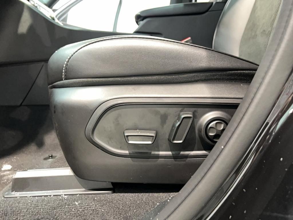 new 2025 Jeep Grand Cherokee L car, priced at $43,442