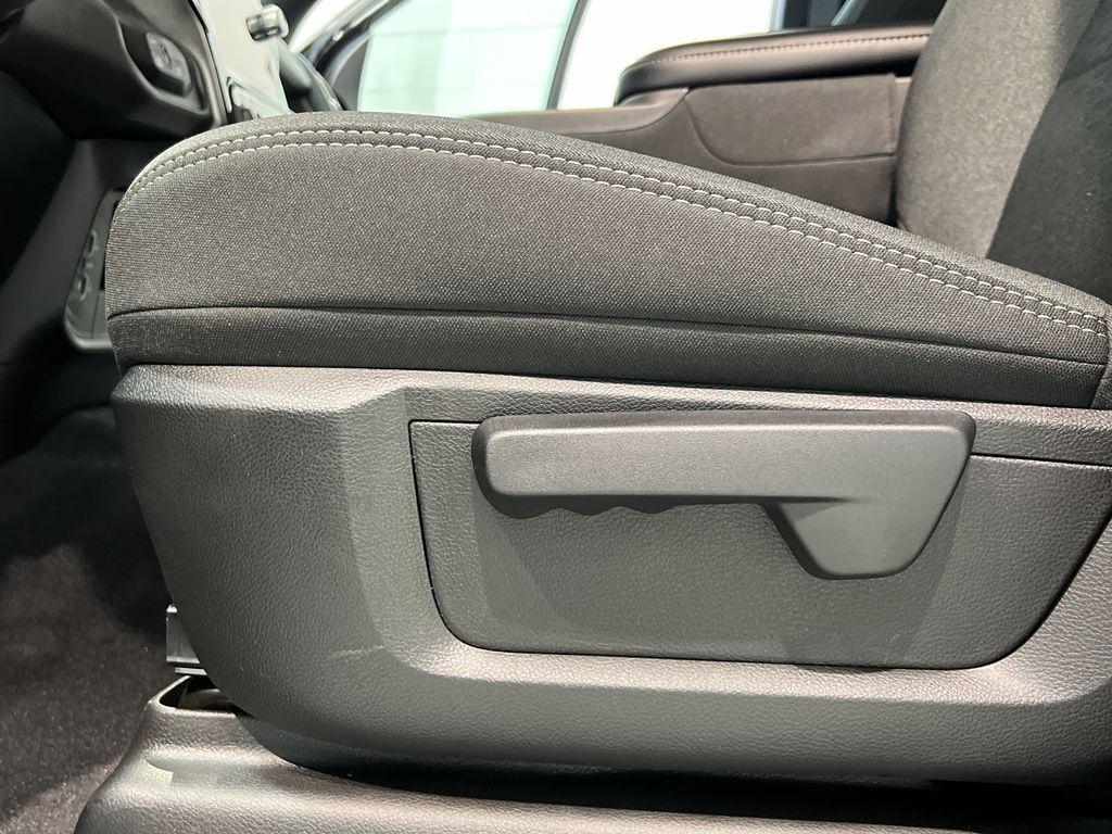 new 2025 Ram 2500 car, priced at $68,394