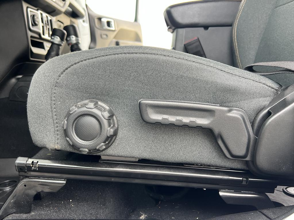 used 2024 Jeep Gladiator car, priced at $39,799