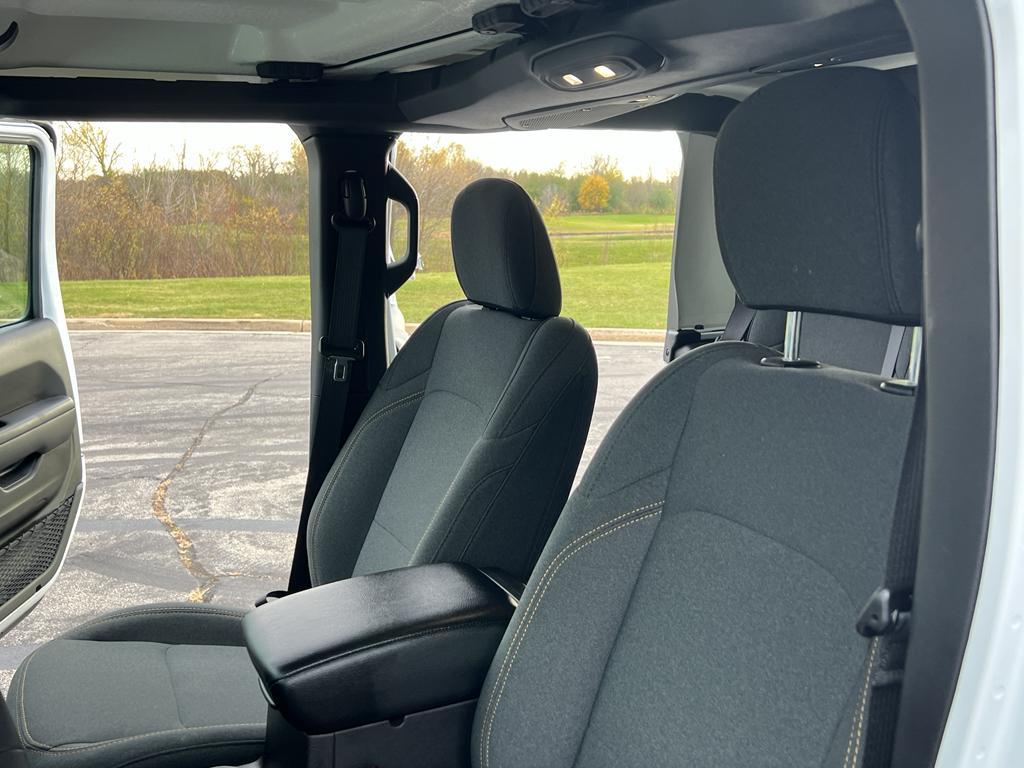 used 2024 Jeep Gladiator car, priced at $39,799