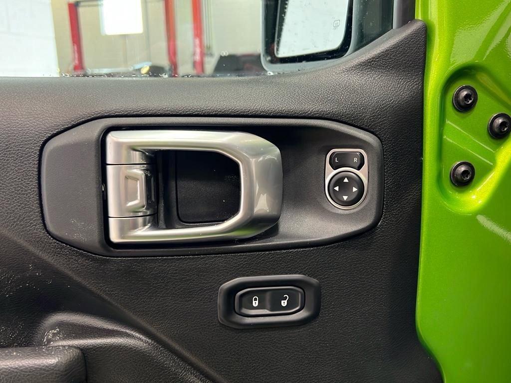 new 2025 Jeep Wrangler car, priced at $56,895