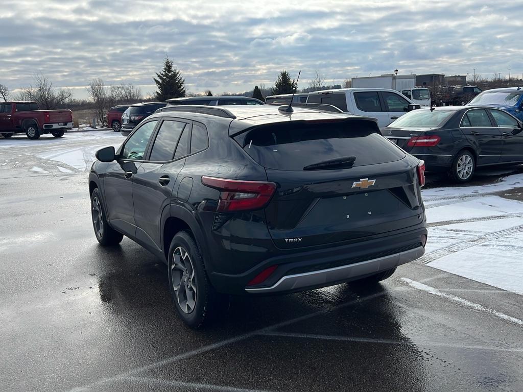 used 2024 Chevrolet Trax car, priced at $23,495