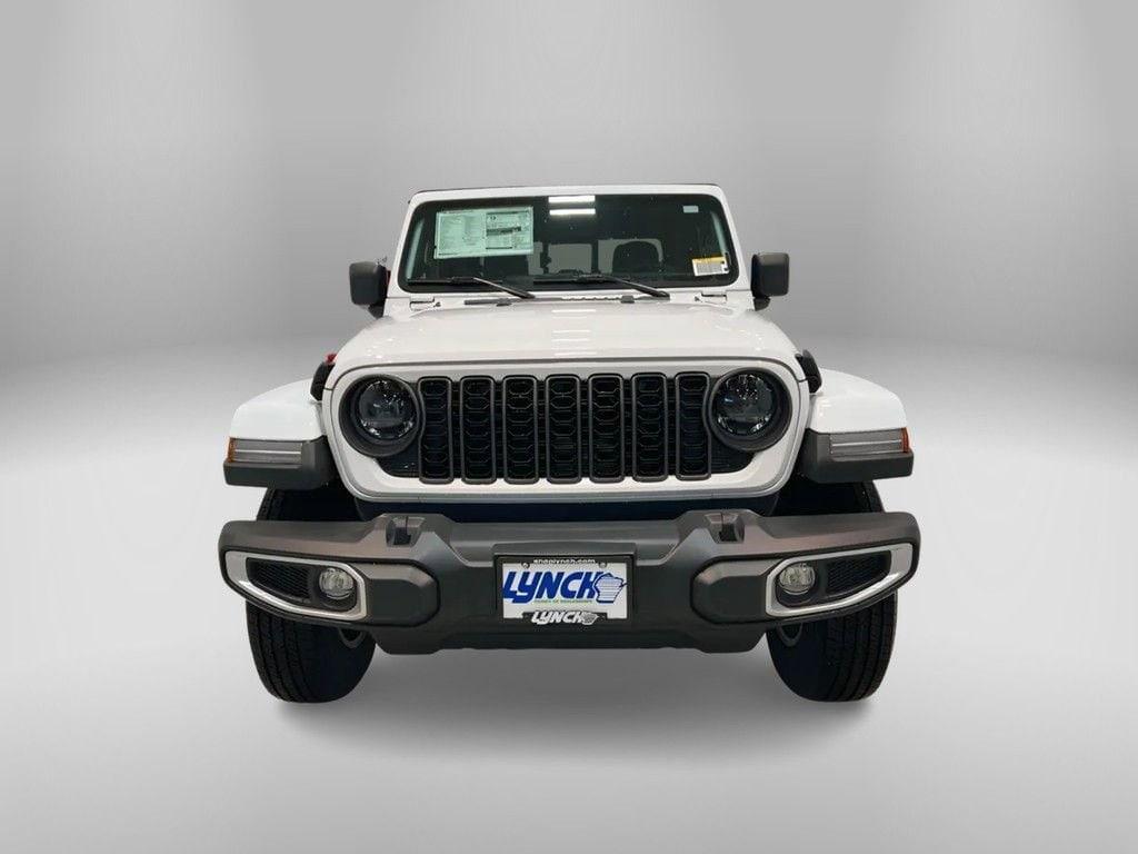 new 2024 Jeep Gladiator car, priced at $46,685