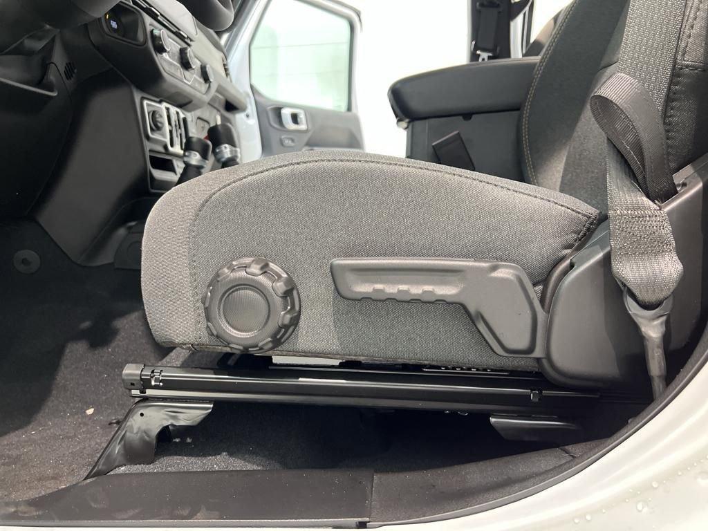new 2024 Jeep Gladiator car, priced at $44,595