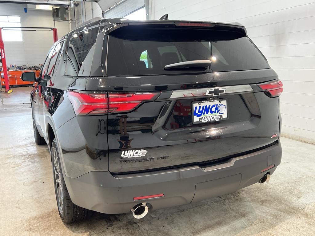 used 2023 Chevrolet Traverse car, priced at $41,995