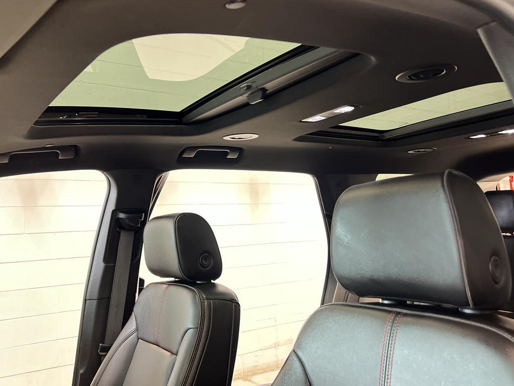 used 2023 Chevrolet Traverse car, priced at $41,995