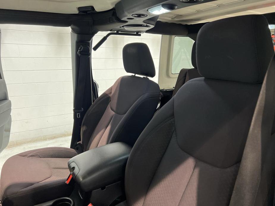 used 2013 Jeep Wrangler Unlimited car, priced at $14,995