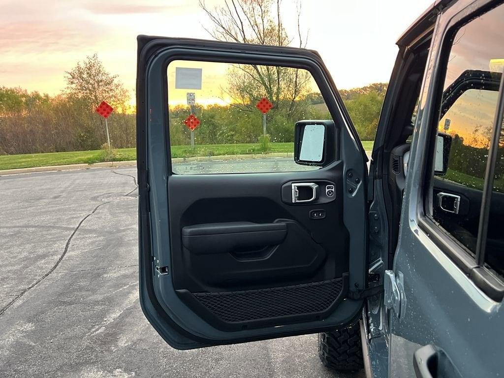 new 2026 Jeep Wrangler car, priced at $48,499