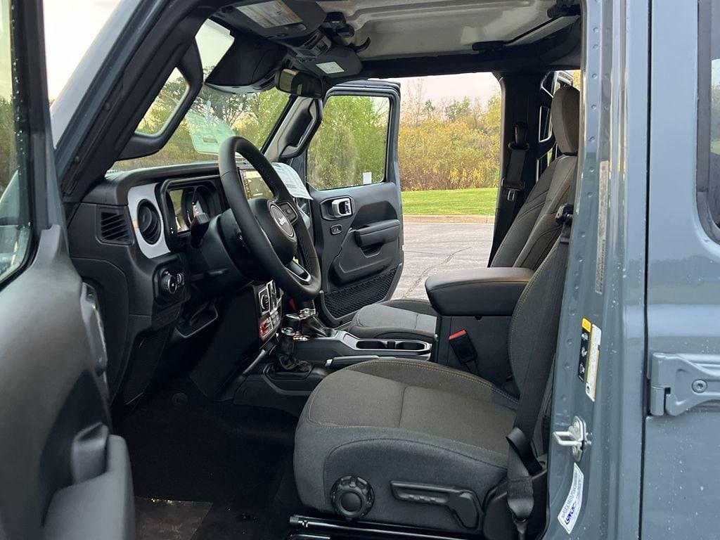 new 2026 Jeep Wrangler car, priced at $48,499