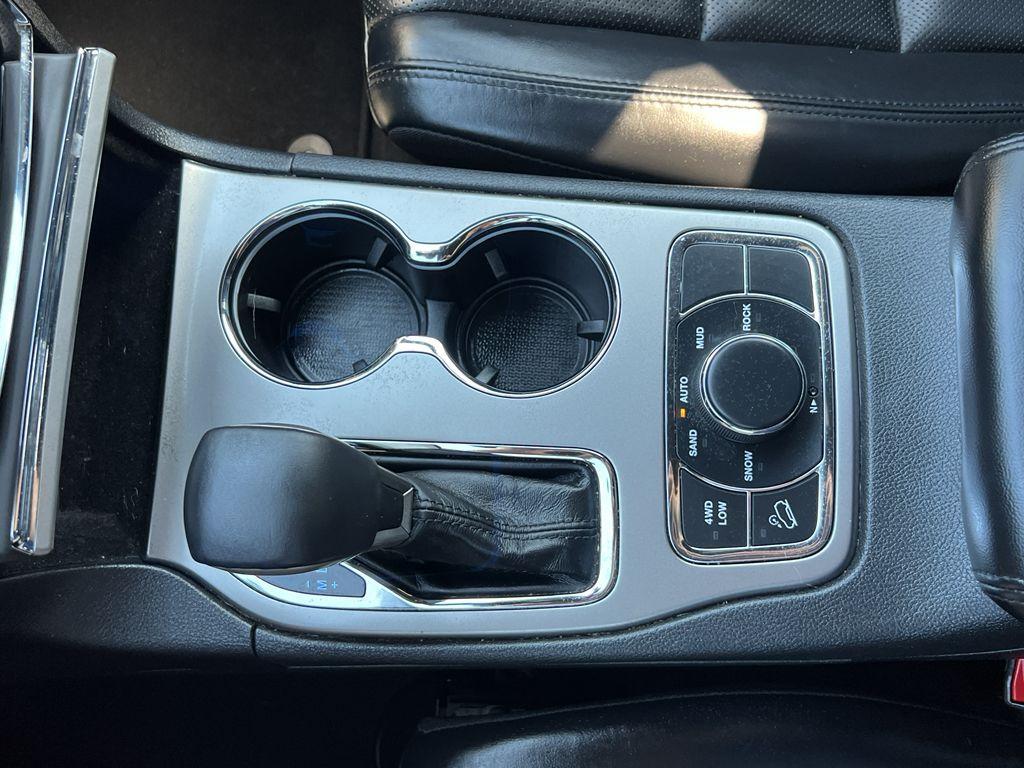 used 2019 Jeep Grand Cherokee car, priced at $23,289