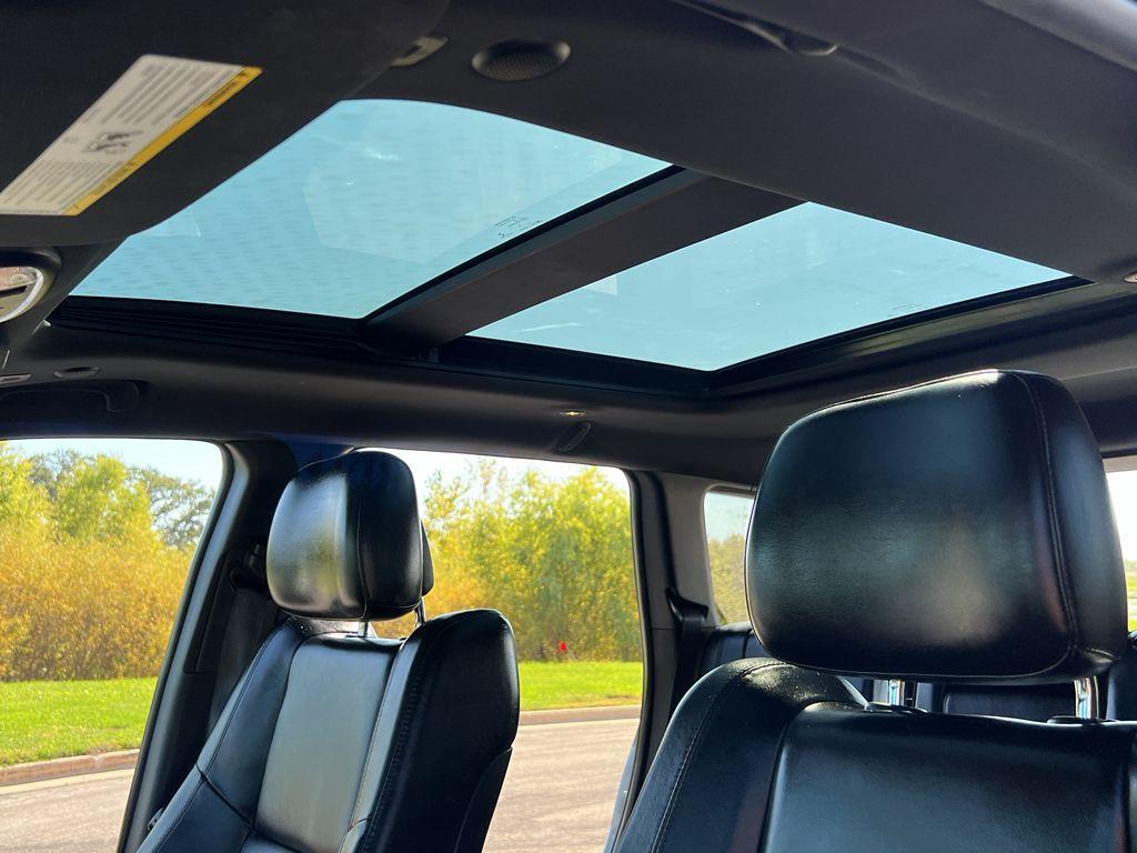 used 2019 Jeep Grand Cherokee car, priced at $23,289
