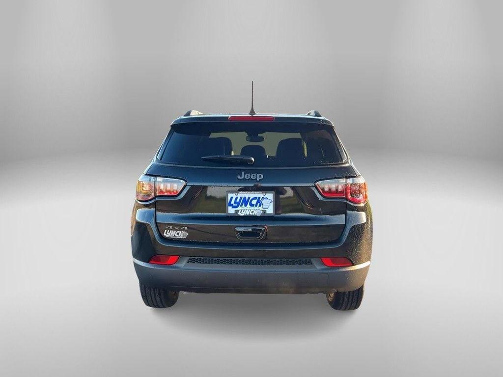 new 2026 Jeep Compass car, priced at $32,495