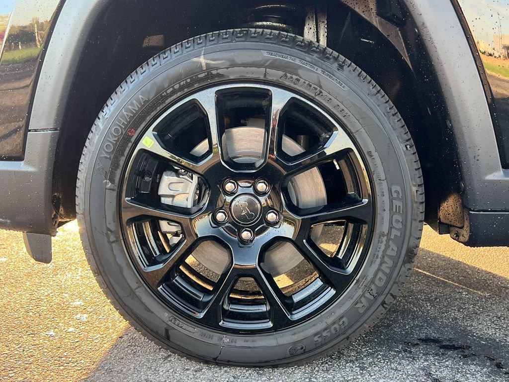 new 2026 Jeep Compass car, priced at $32,495