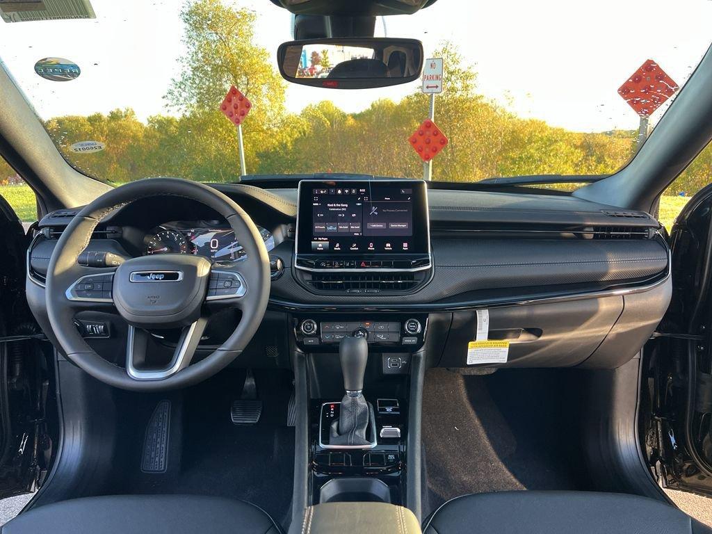 new 2026 Jeep Compass car, priced at $32,495