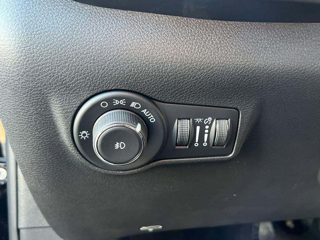 new 2026 Jeep Compass car, priced at $32,495
