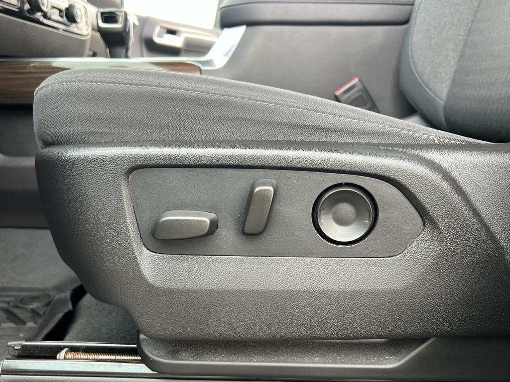 used 2022 Chevrolet Silverado 1500 car, priced at $46,995