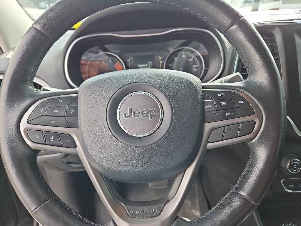 used 2020 Jeep Cherokee car, priced at $19,995