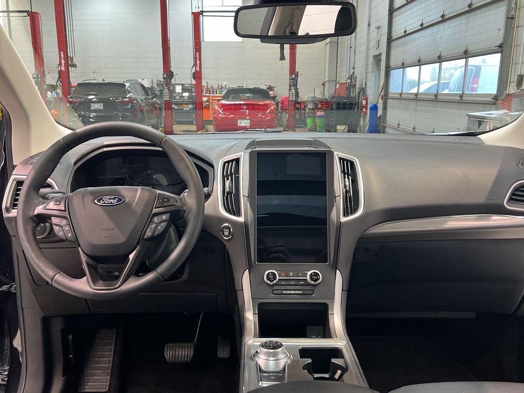 used 2022 Ford Edge car, priced at $26,690