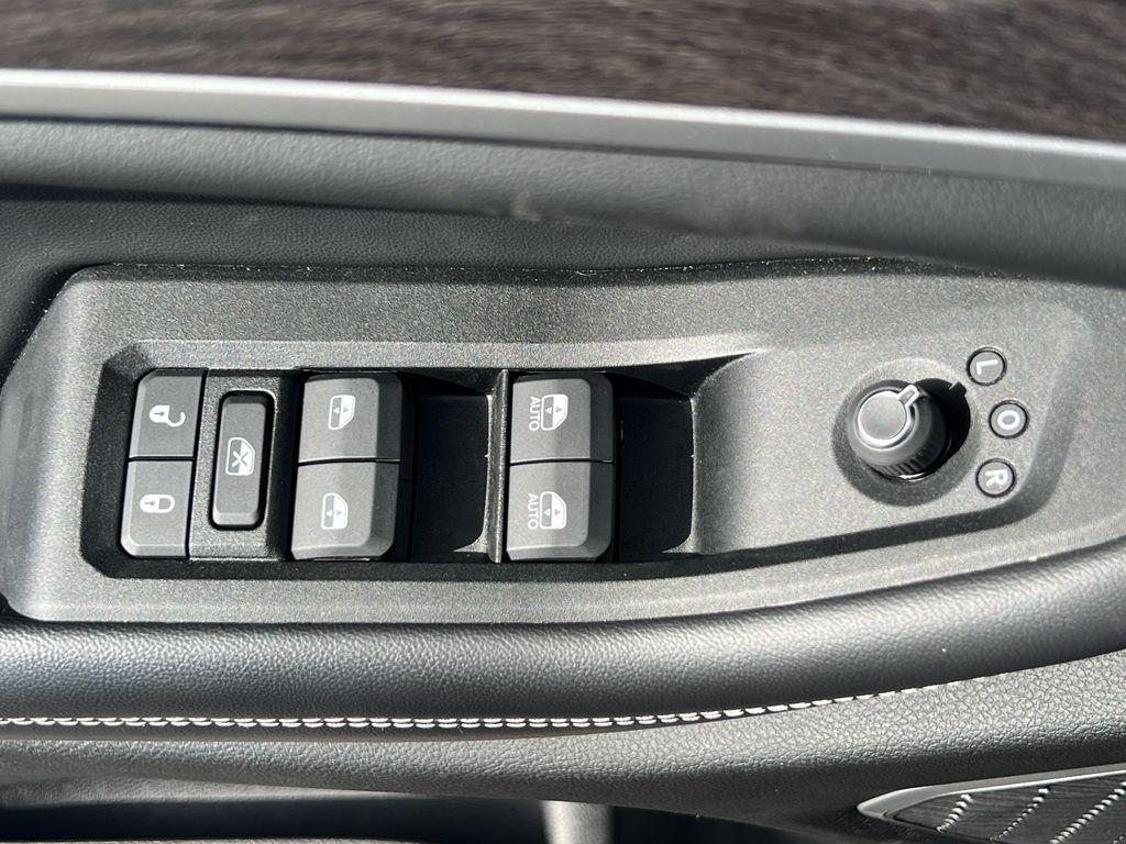 used 2021 Jeep Grand Cherokee L car, priced at $32,798