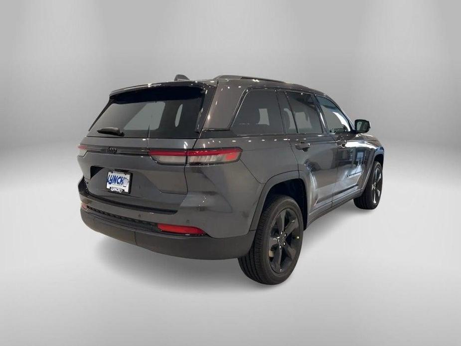 new 2024 Jeep Grand Cherokee car, priced at $43,995