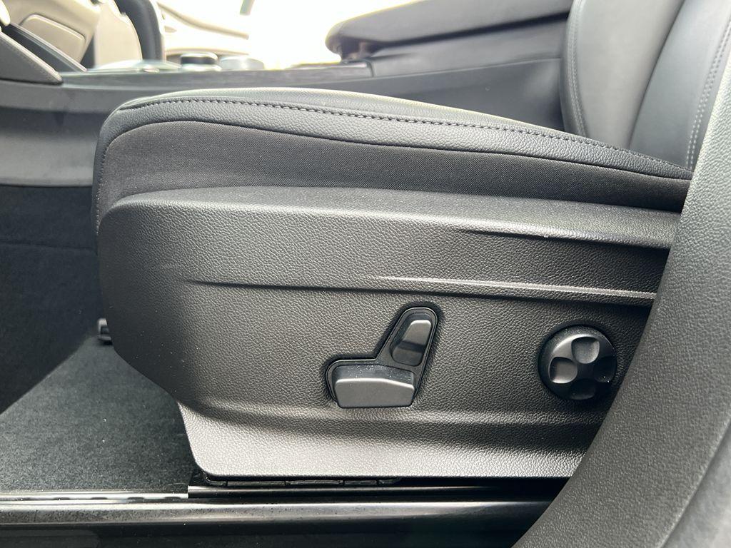 used 2024 Alfa Romeo Stelvio car, priced at $31,989