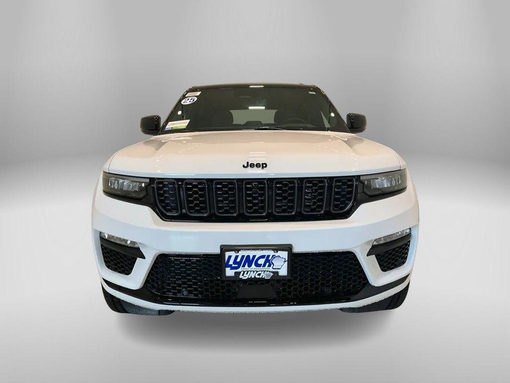 new 2025 Jeep Grand Cherokee car, priced at $61,773