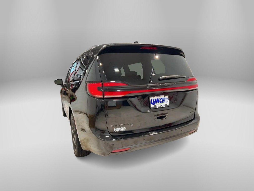 used 2024 Chrysler Pacifica car, priced at $39,799