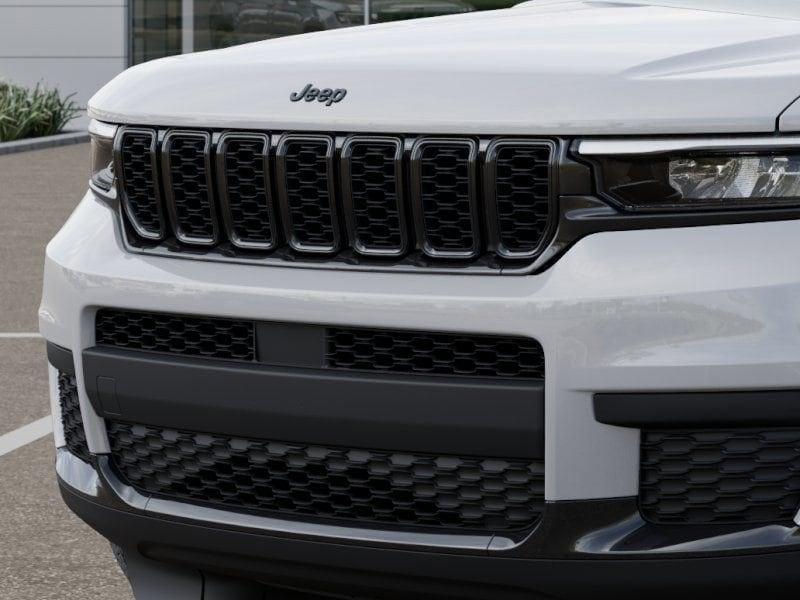 new 2025 Jeep Grand Cherokee L car, priced at $37,999