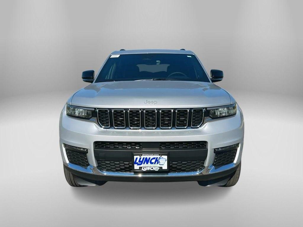 new 2025 Jeep Grand Cherokee L car, priced at $45,400